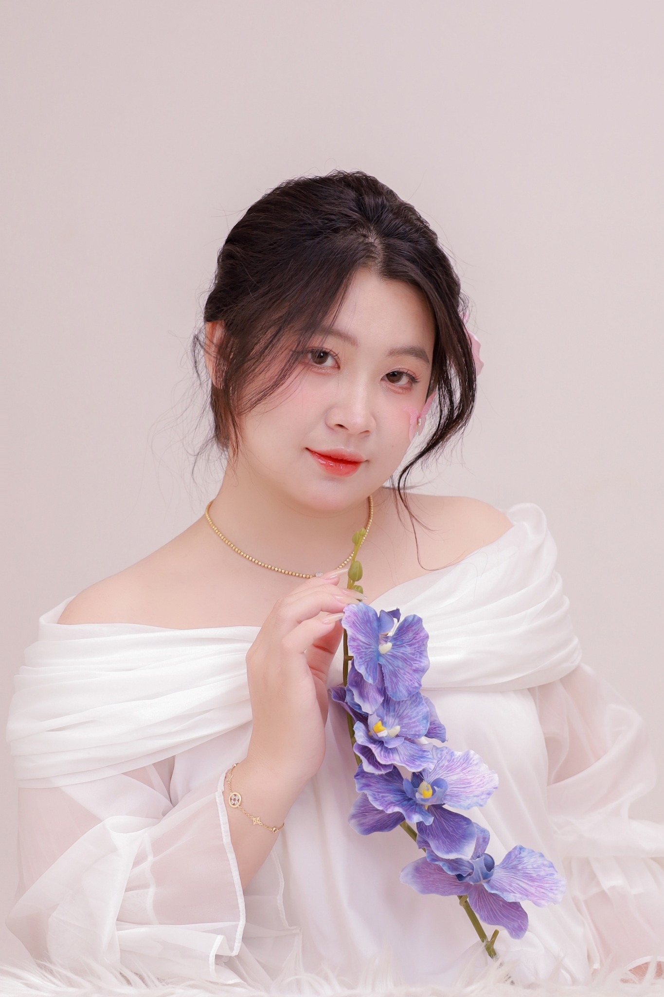 Chị Truc Ly Nguyen